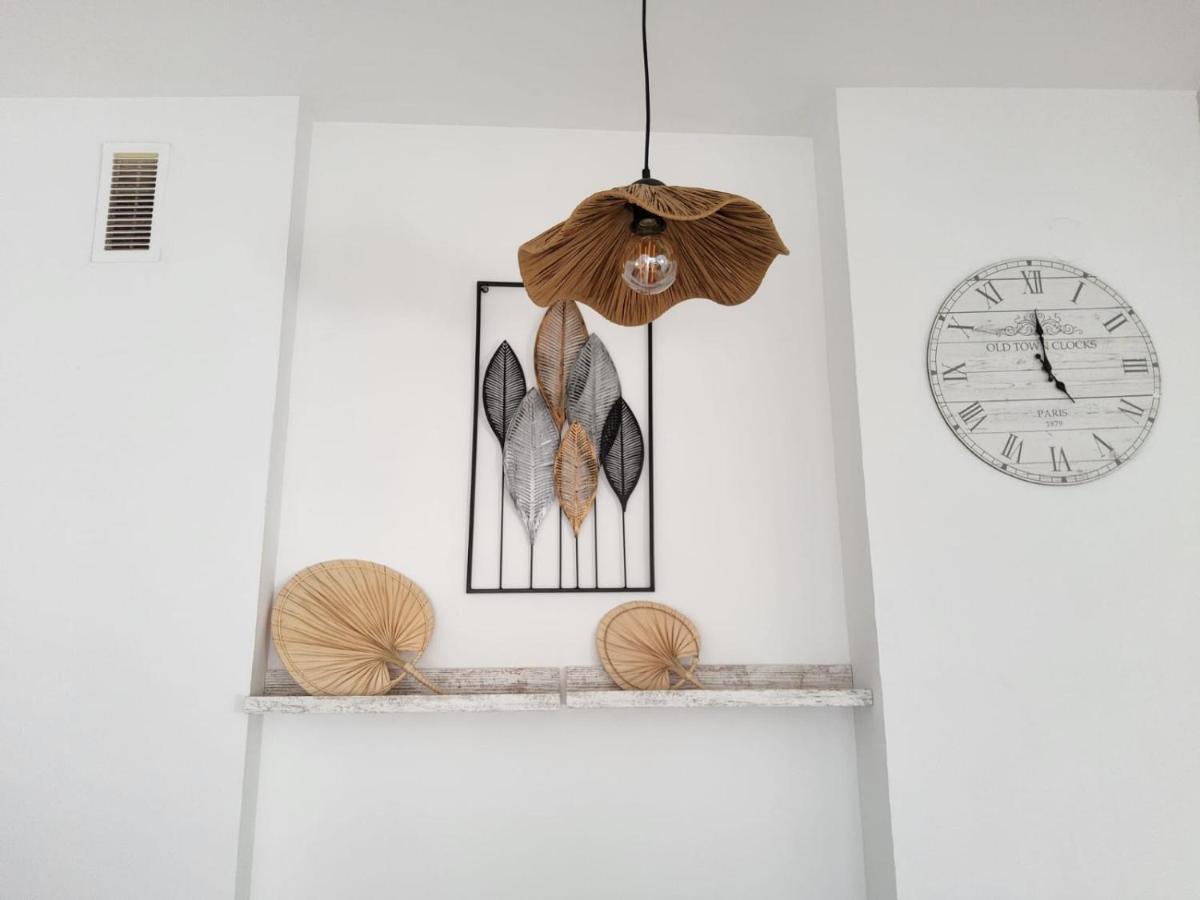 Tranquility Studio Apartment Малага Экстерьер фото